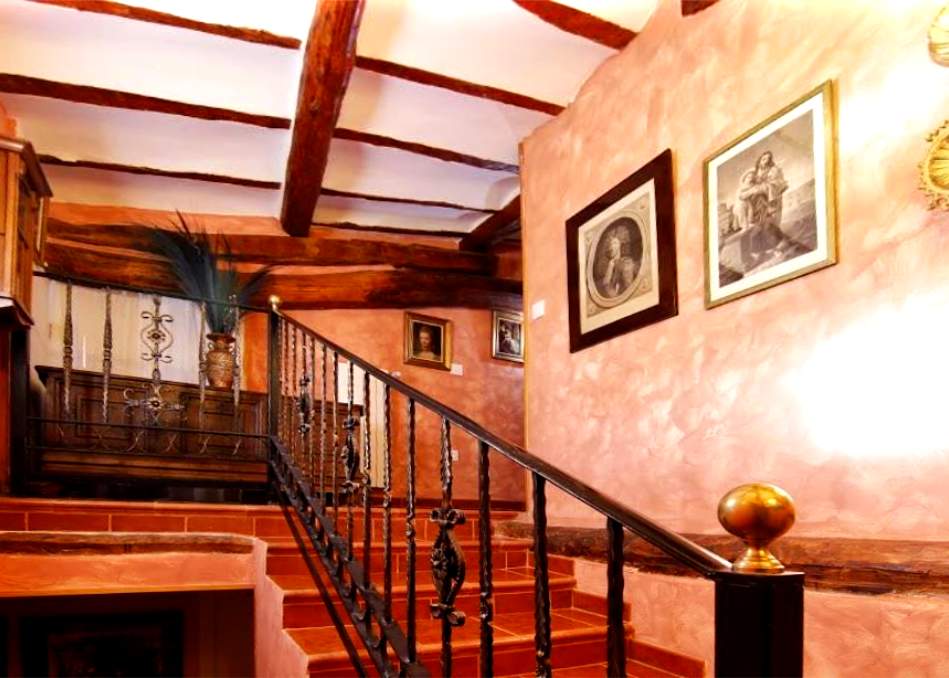 Escaleras Casa Victoria